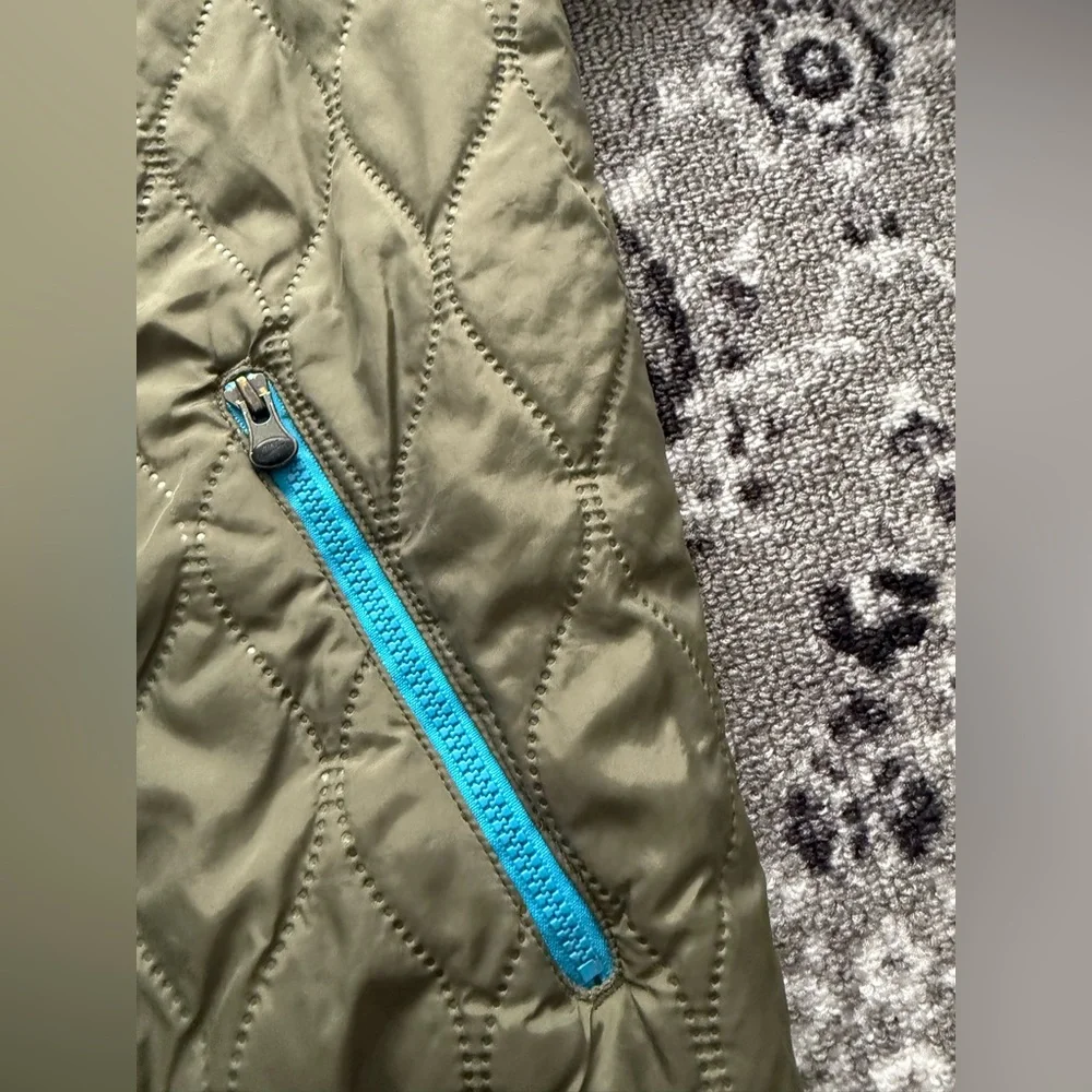 Women’s Vintage Nike Quilted Coat Jacket Size M 8-10 Green and Blue - Picture 8 of 11